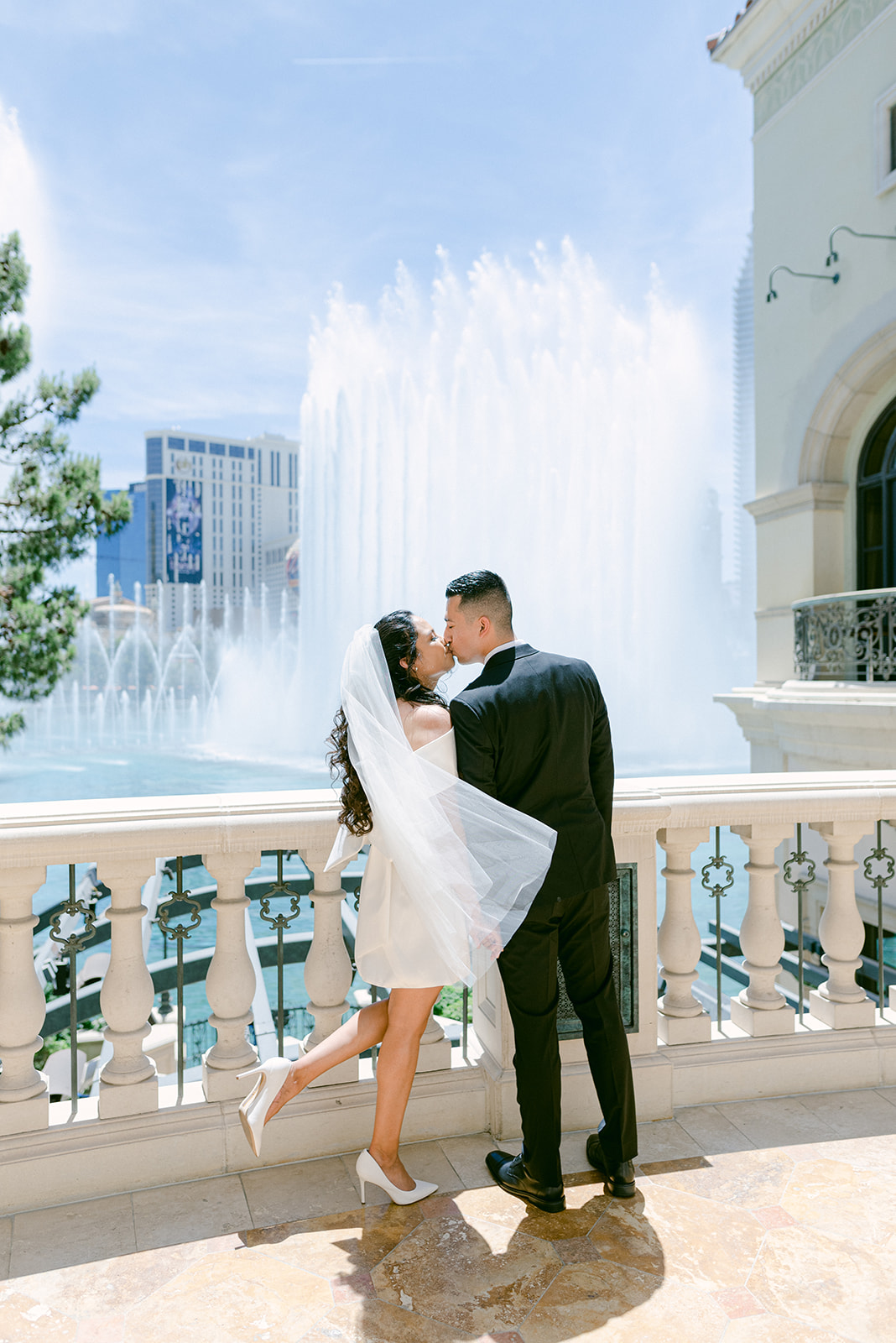 Bellagio Las Vegas Wedding: Marquita & Simon - Paper and Home