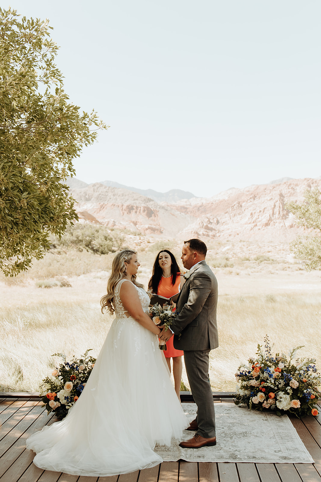Elopement Las Vegas small elopement packages near me