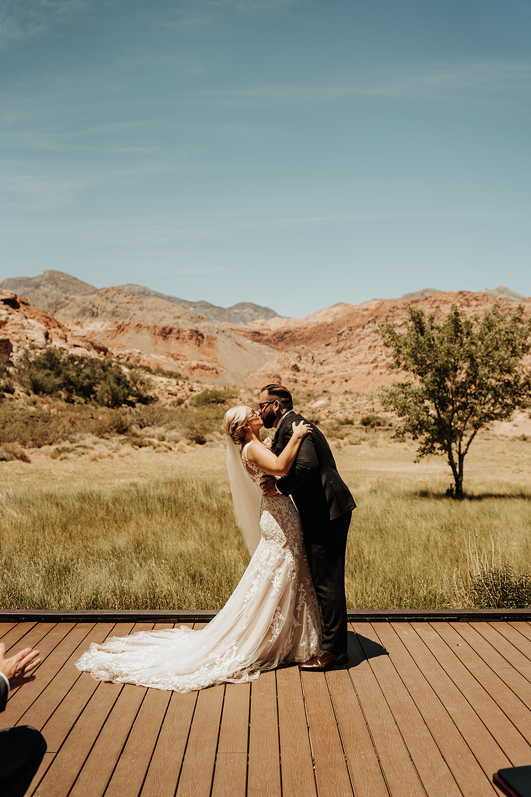 Elopement Las Vegas elopement vegas