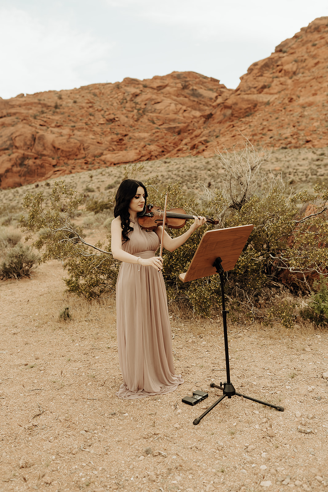 Elopement Las Vegas adventure elopement