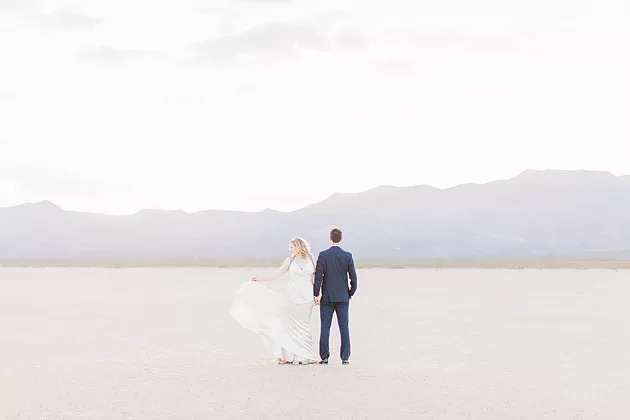 dry lake bed elopement 