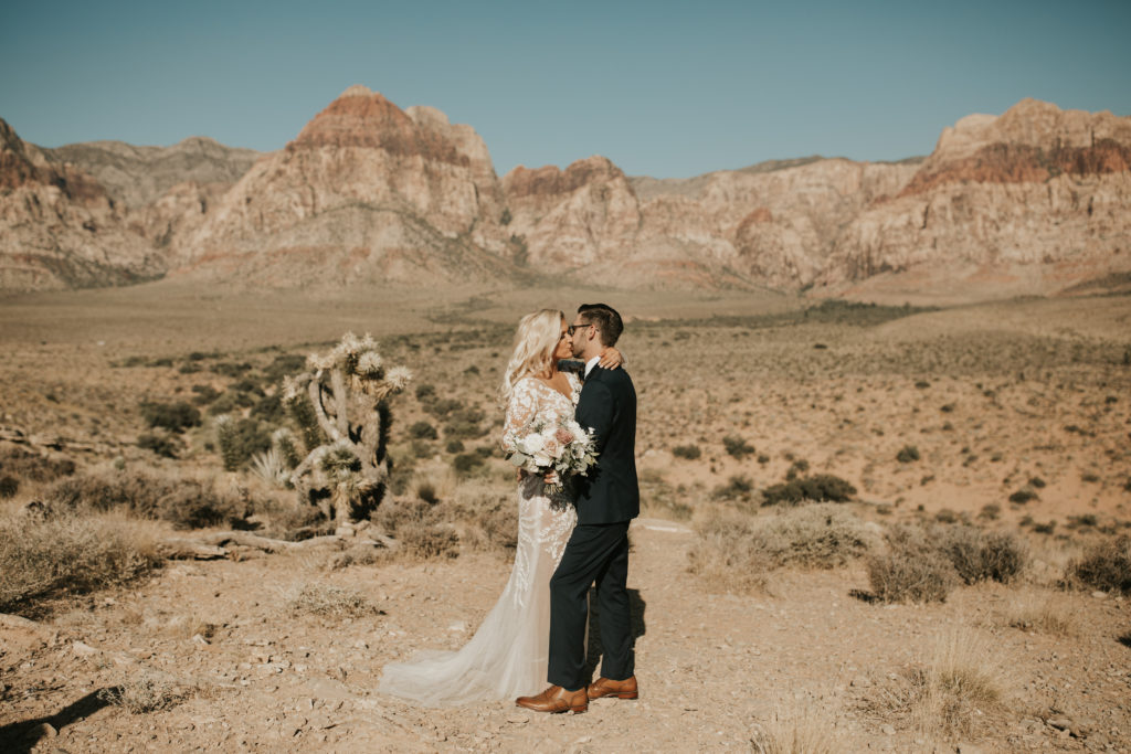 red rock canyon elopement