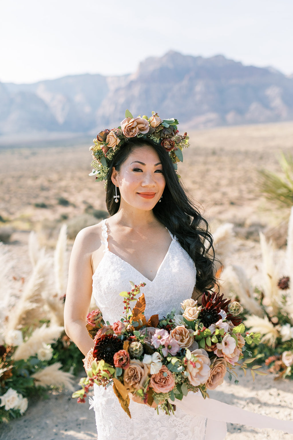 Boho Elopement with Pampas Grass at the Red Rock Canyon Overlook in Las ...
