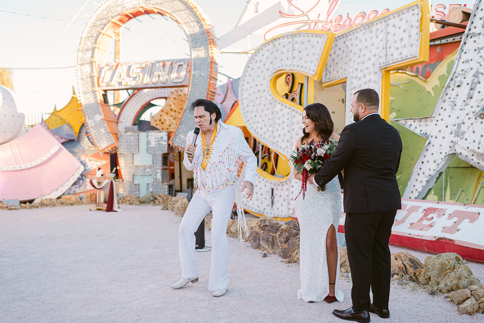 Elopement Las Vegas best places to elope in las vegas