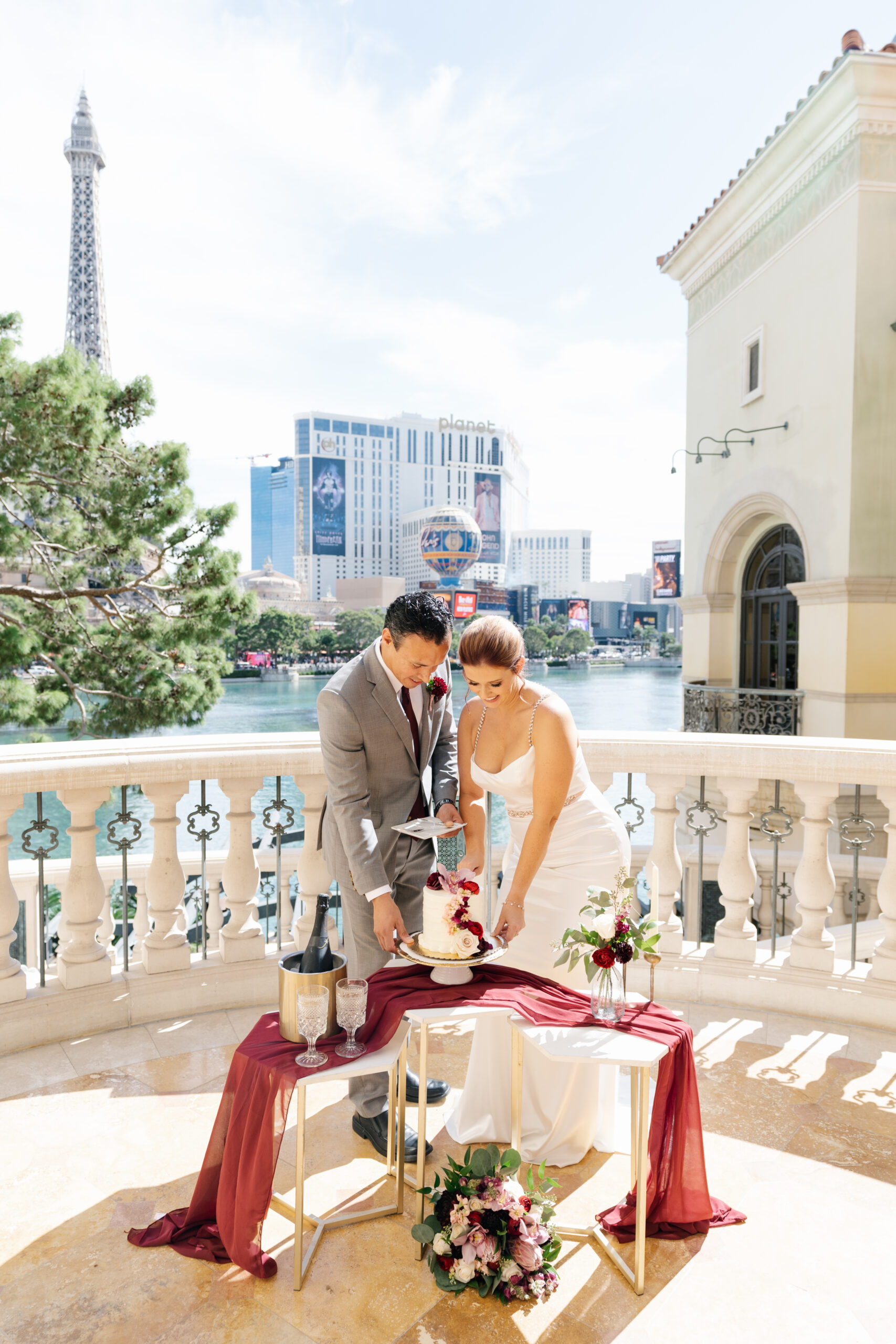 Elopement Las Vegas vegas elopement venues