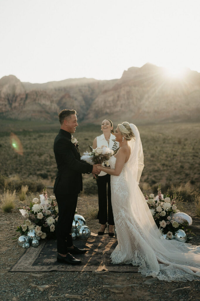 Sunset red rock canyon elopement inspo