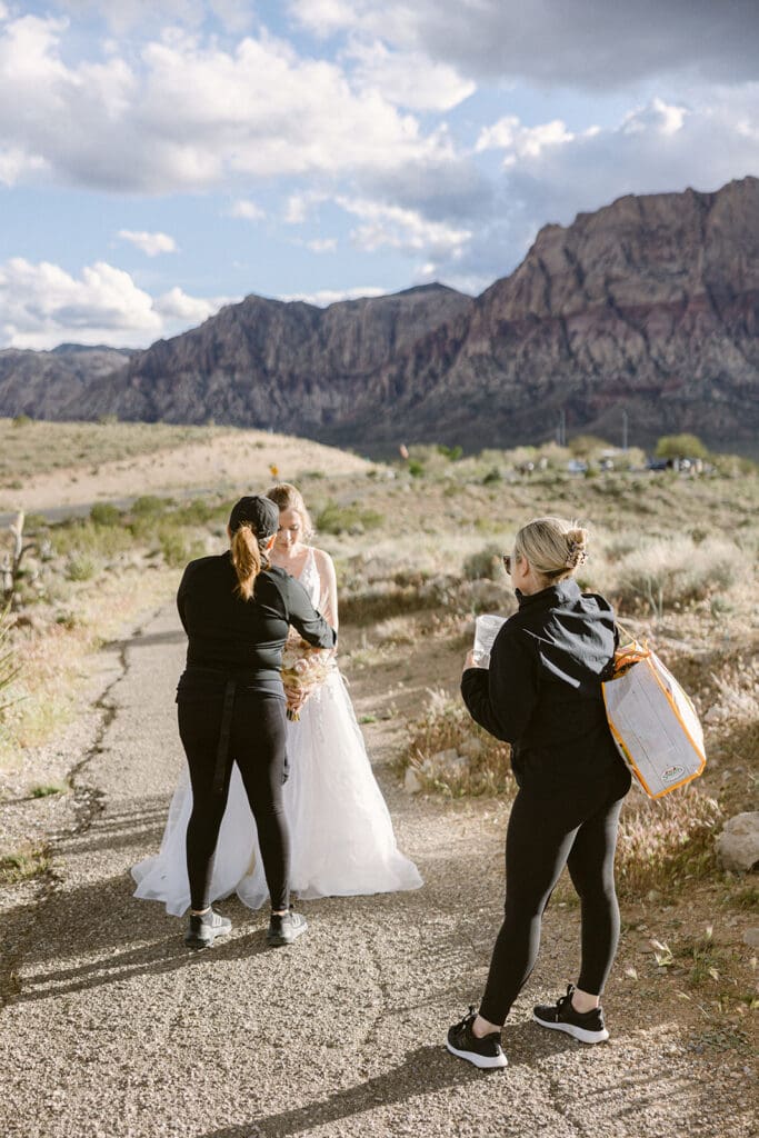 wedding advice and tips for brides.